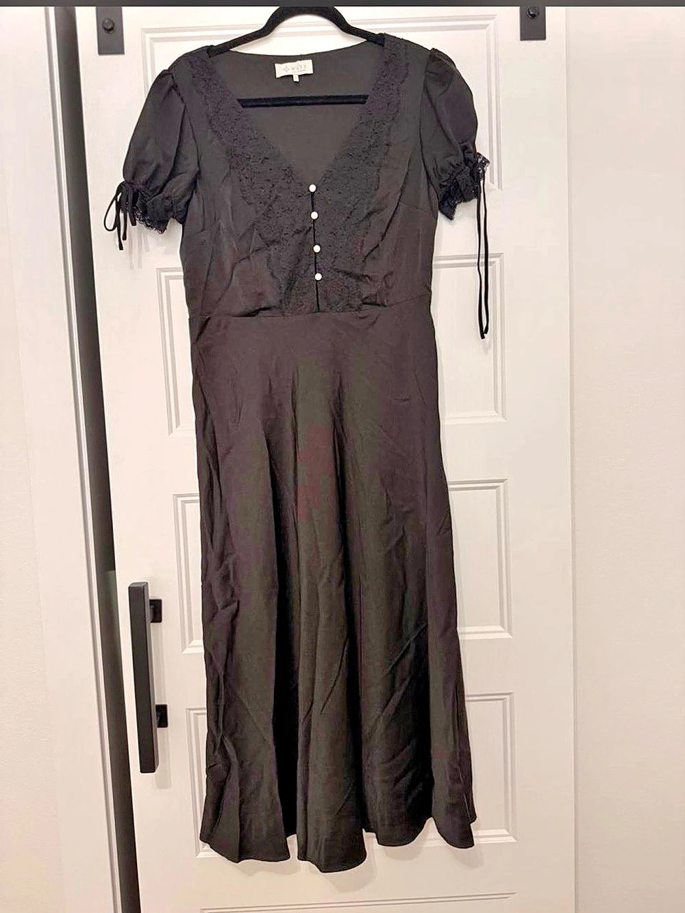 Wayf Black Maxi Dress Size Large